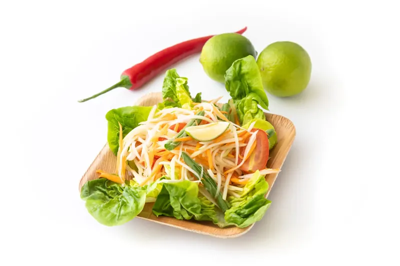Vegan green papaya salad